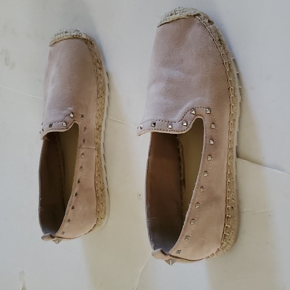 Marc Fisher Chequer Espadrille Slip-Ons With Studs Size 7M - Picture 3 of 9